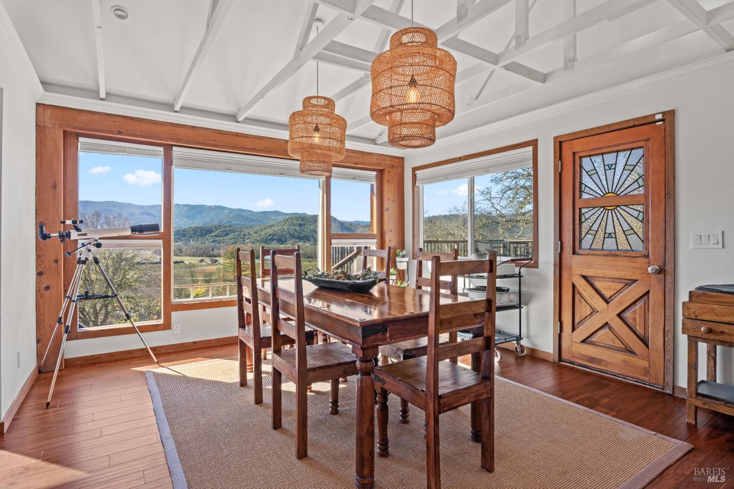 Detail Gallery Image 10 of 49 For 1251 University Rd, Hopland,  CA 95449 - 4 Beds | 2/1 Baths