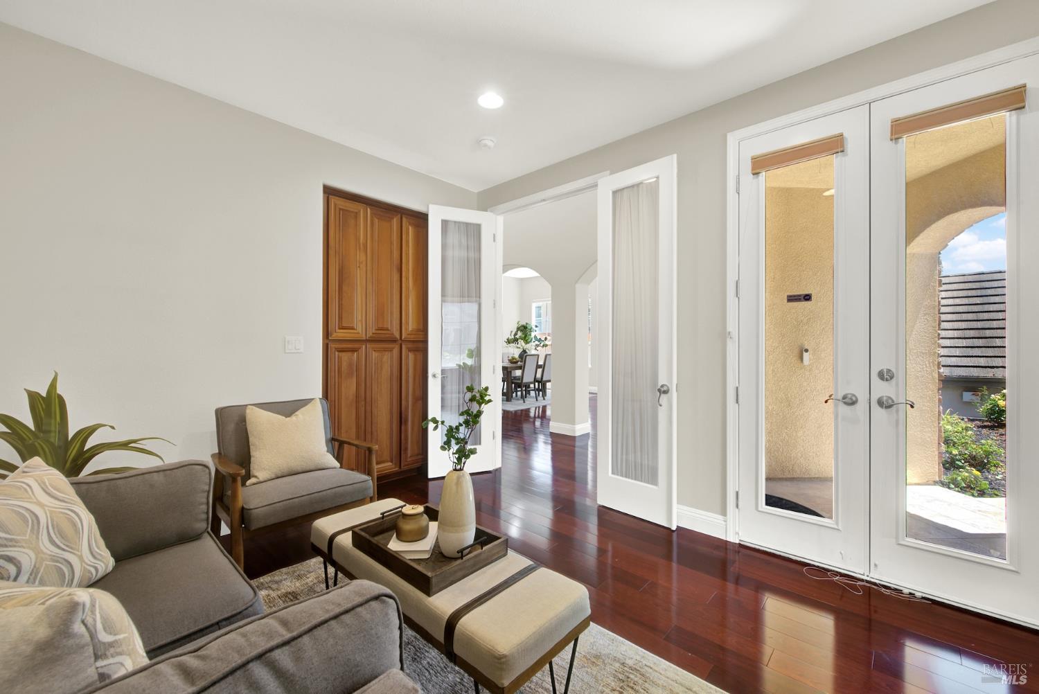 Detail Gallery Image 18 of 77 For 1240 Wildwing Ln, Vallejo,  CA 94591 - 4 Beds | 3/1 Baths