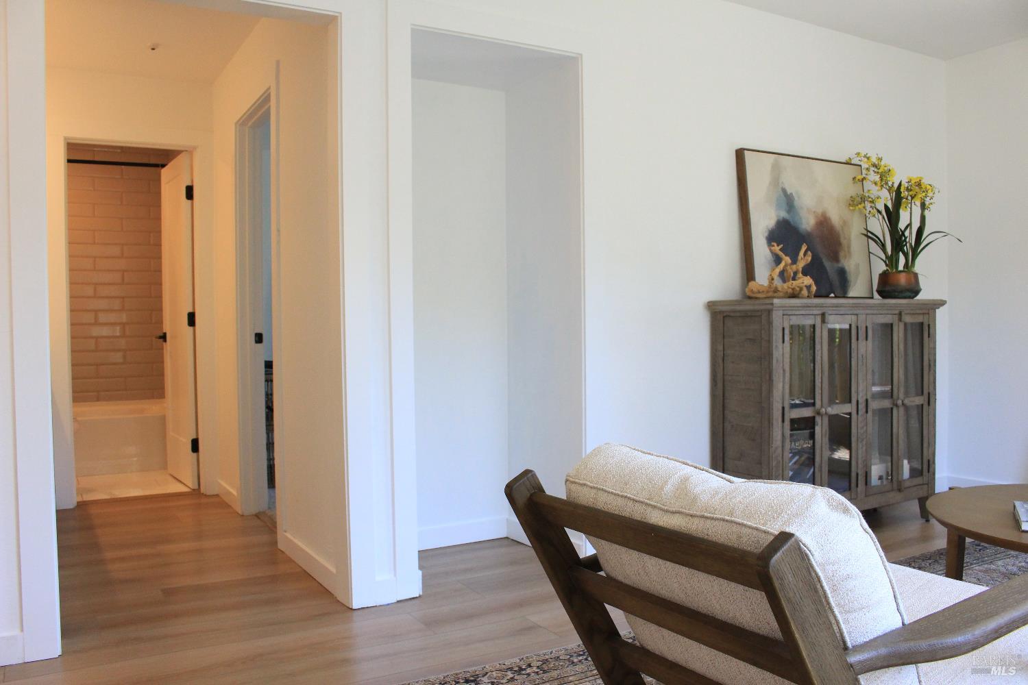 Detail Gallery Image 6 of 22 For 1347 Southwest Blvd #F,  Rohnert Park,  CA 94928 - 1 Beds | 1 Baths