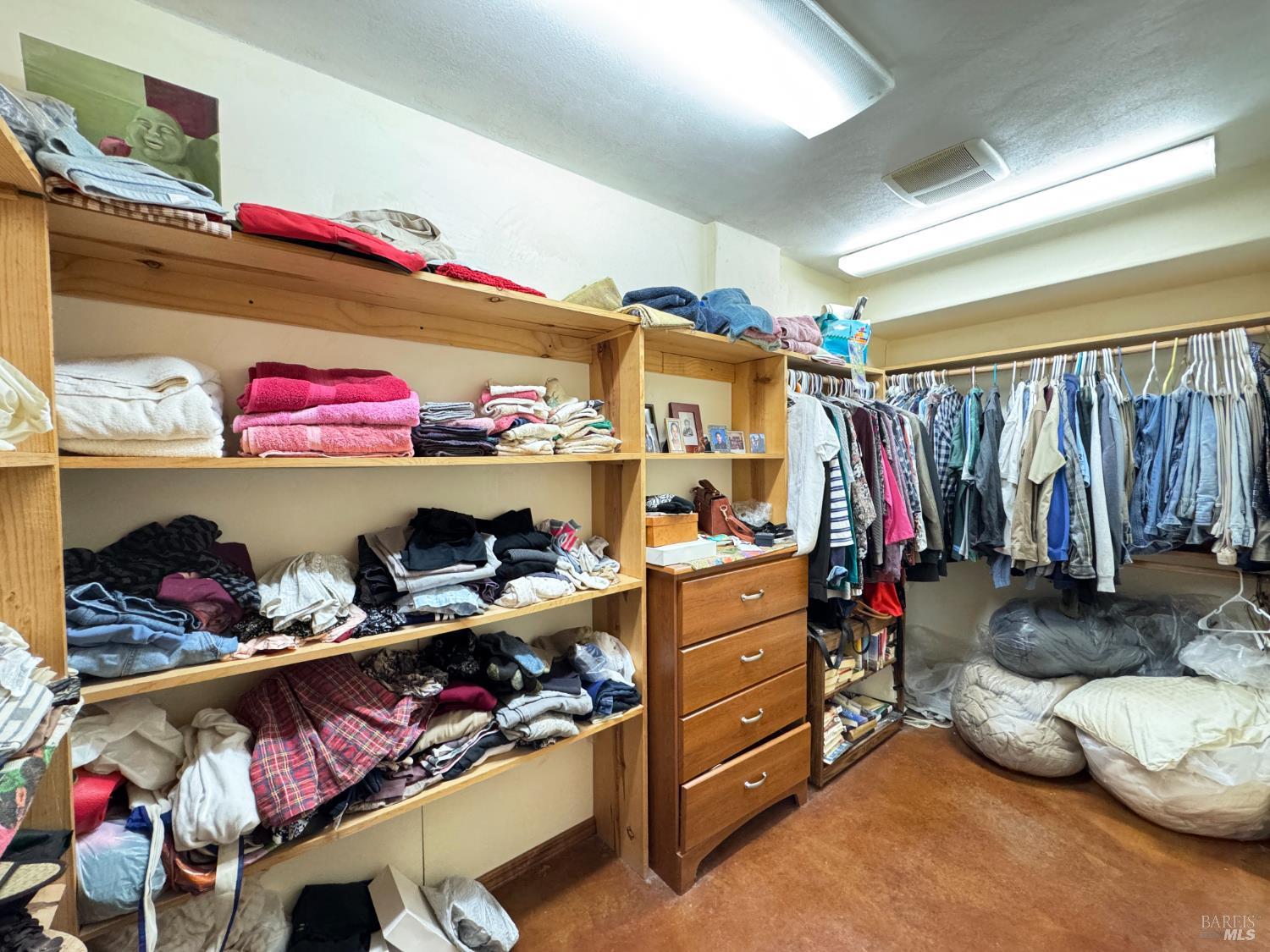 Detail Gallery Image 17 of 47 For 2980 Flat Rock Rd, Garberville,  CA 95542 - 3 Beds | 2 Baths