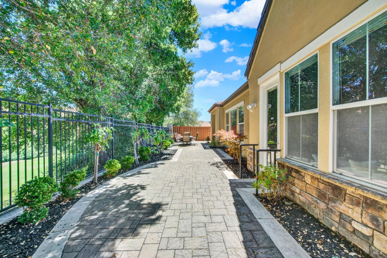 Detail Gallery Image 72 of 77 For 1240 Wildwing Ln, Vallejo,  CA 94591 - 4 Beds | 3/1 Baths