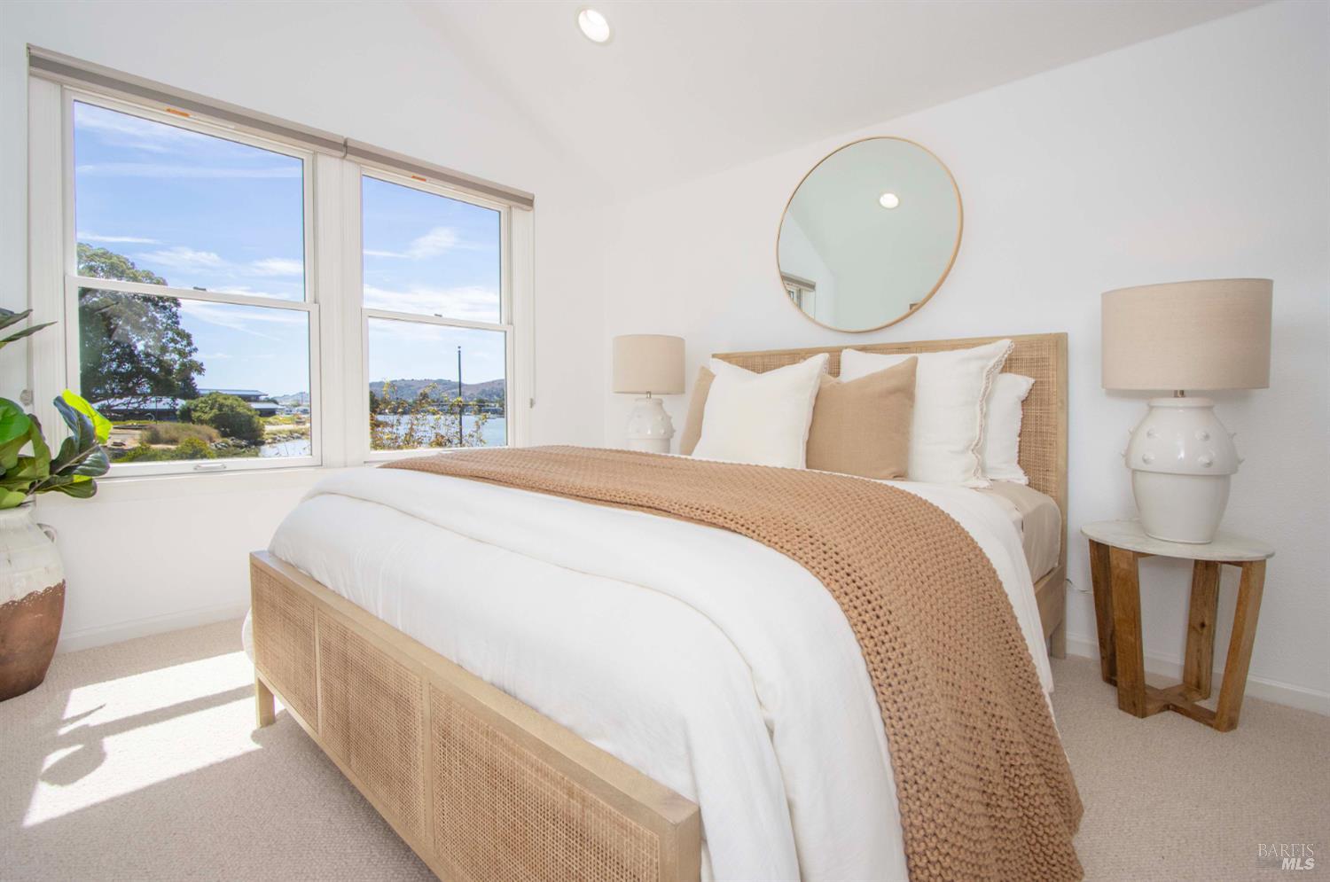 Detail Gallery Image 27 of 46 For 47 Elizabeth Cir, Greenbrae,  CA 94904 - 3 Beds | 2/1 Baths