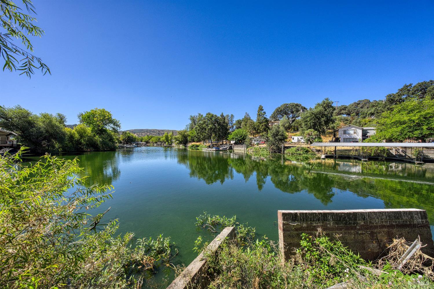 Detail Gallery Image 47 of 64 For 12902 Lakeland St, Clearlake Oaks,  CA 95423 - 4 Beds | 2/1 Baths