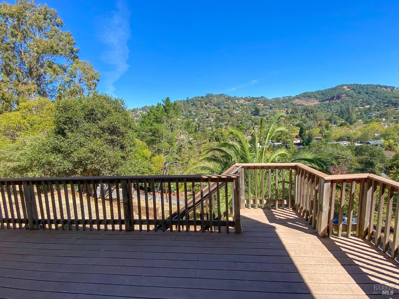 Detail Gallery Image 7 of 31 For 55 Bayo Vista Way, San Rafael,  CA 94901 - – Beds | – Baths