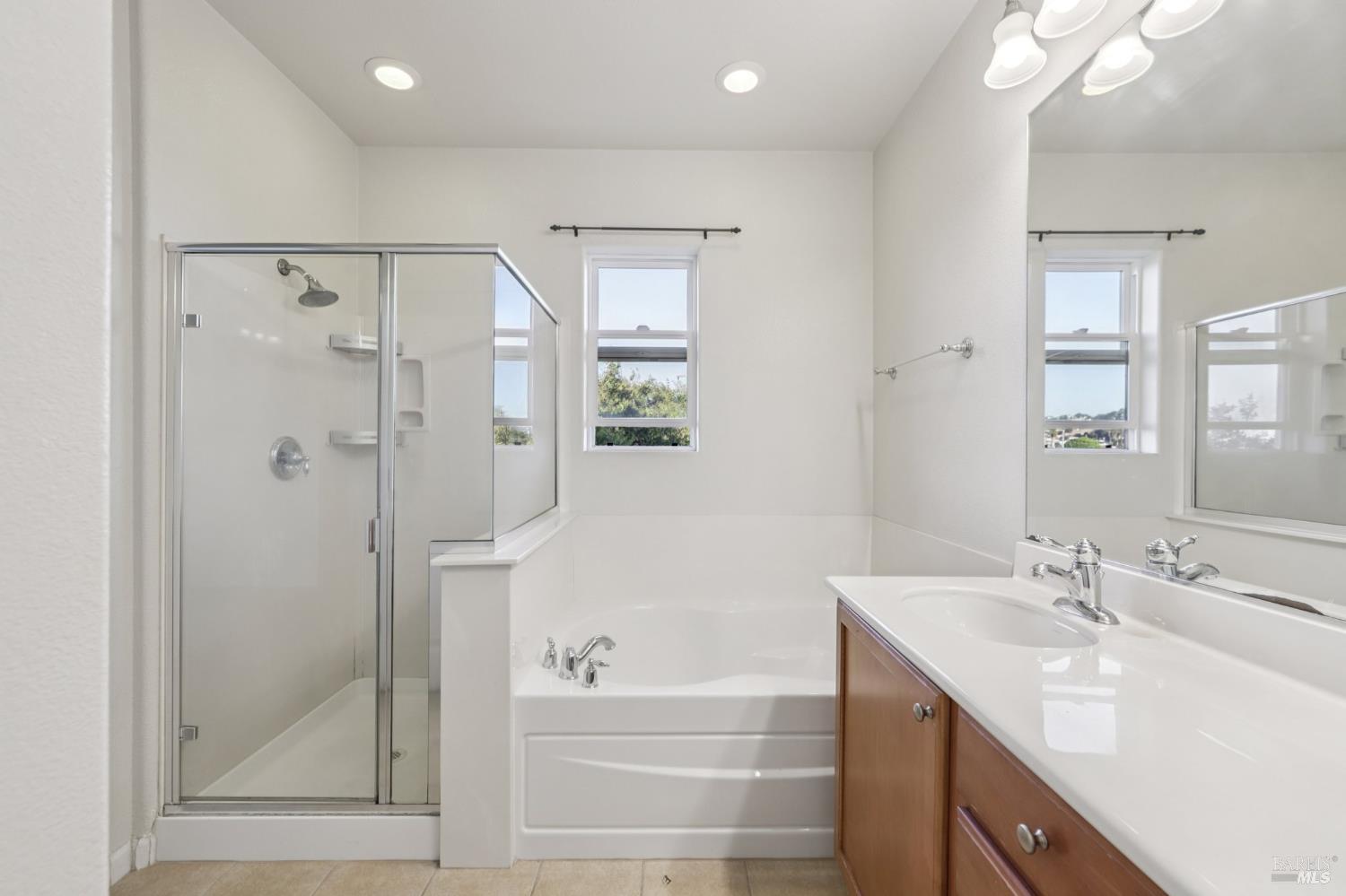Detail Gallery Image 17 of 35 For 2717 10th St, San Pablo,  CA 94806 - 3 Beds | 2/1 Baths