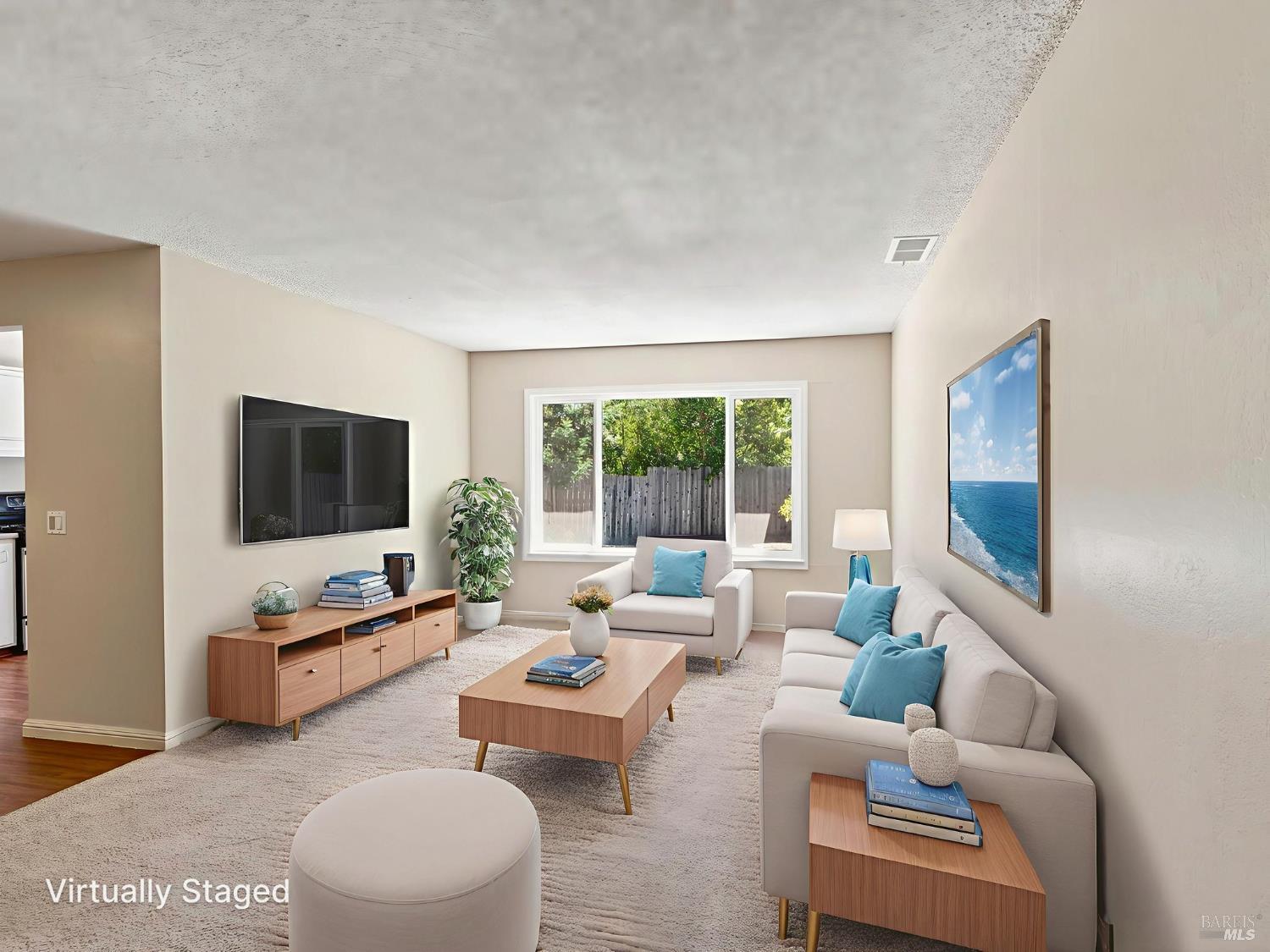 Detail Gallery Image 4 of 34 For 405 Simi Pl, Santa Rosa,  CA 95409 - 3 Beds | 2 Baths