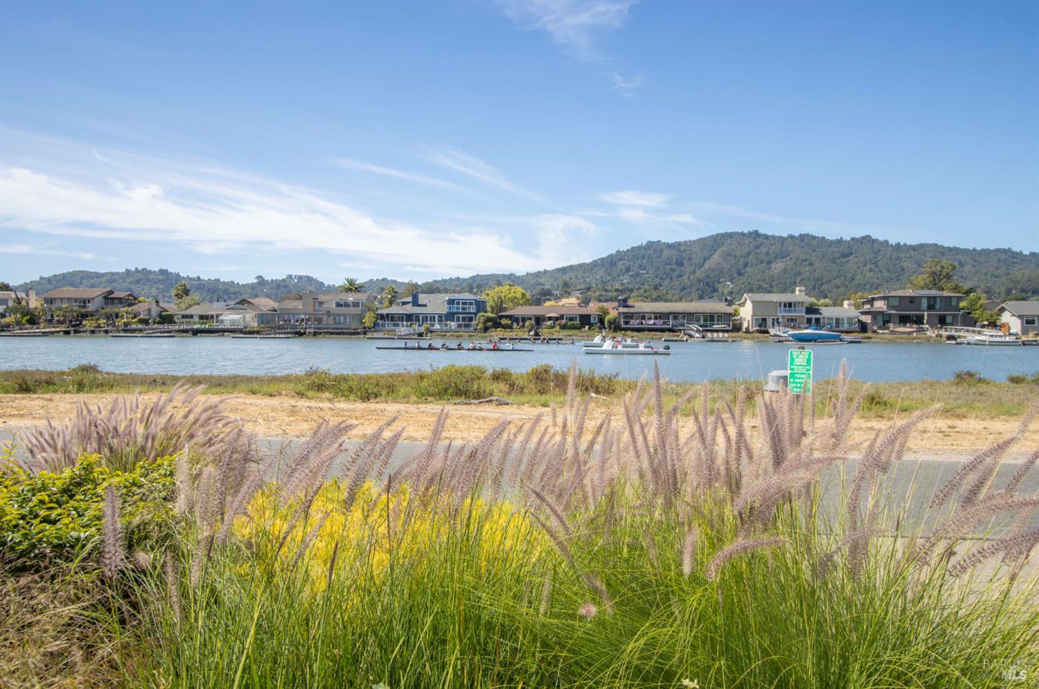 Detail Gallery Image 43 of 46 For 47 Elizabeth Cir, Greenbrae,  CA 94904 - 3 Beds | 2/1 Baths