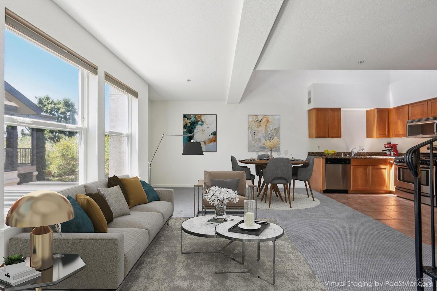 Detail Gallery Image 4 of 36 For 649 1st St #5,  Sonoma,  CA 95476 - 3 Beds | 3 Baths