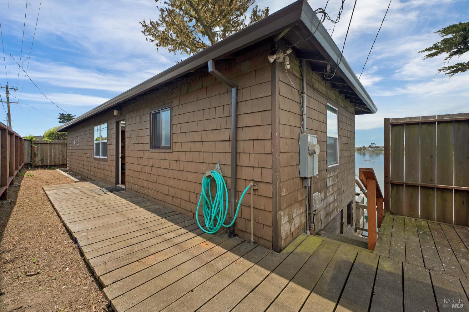 Detail Gallery Image 9 of 36 For 1165 Highway 1 Unkn, Bodega Bay,  CA 94923 - 2 Beds | 1 Baths