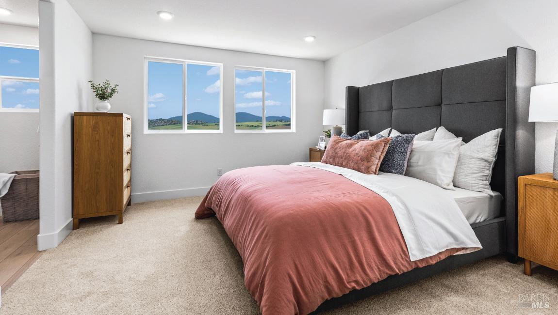 Detail Gallery Image 11 of 14 For 225 Goldback Ct, American Canyon,  CA 94503 - 4 Beds | 2/1 Baths