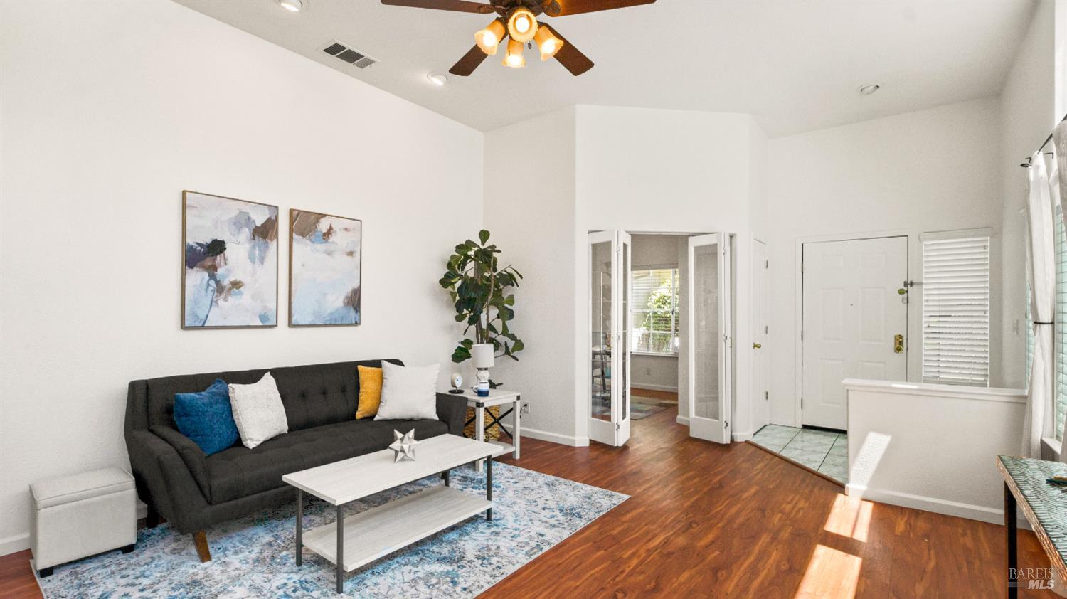 Detail Gallery Image 7 of 53 For 330 Crow Canyon Ct, Vacaville,  CA 95688 - 4 Beds | 2 Baths