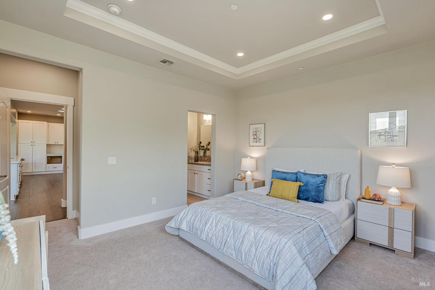 Detail Gallery Image 32 of 59 For 12 Rose Ct, Novato,  CA 94945 - 4 Beds | 4/1 Baths