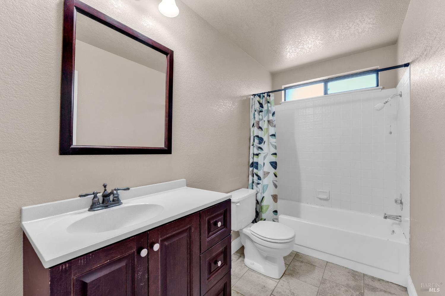 Detail Gallery Image 43 of 68 For 2924 Balsam Ct, Fairfield,  CA 94533 - 4 Beds | 3 Baths