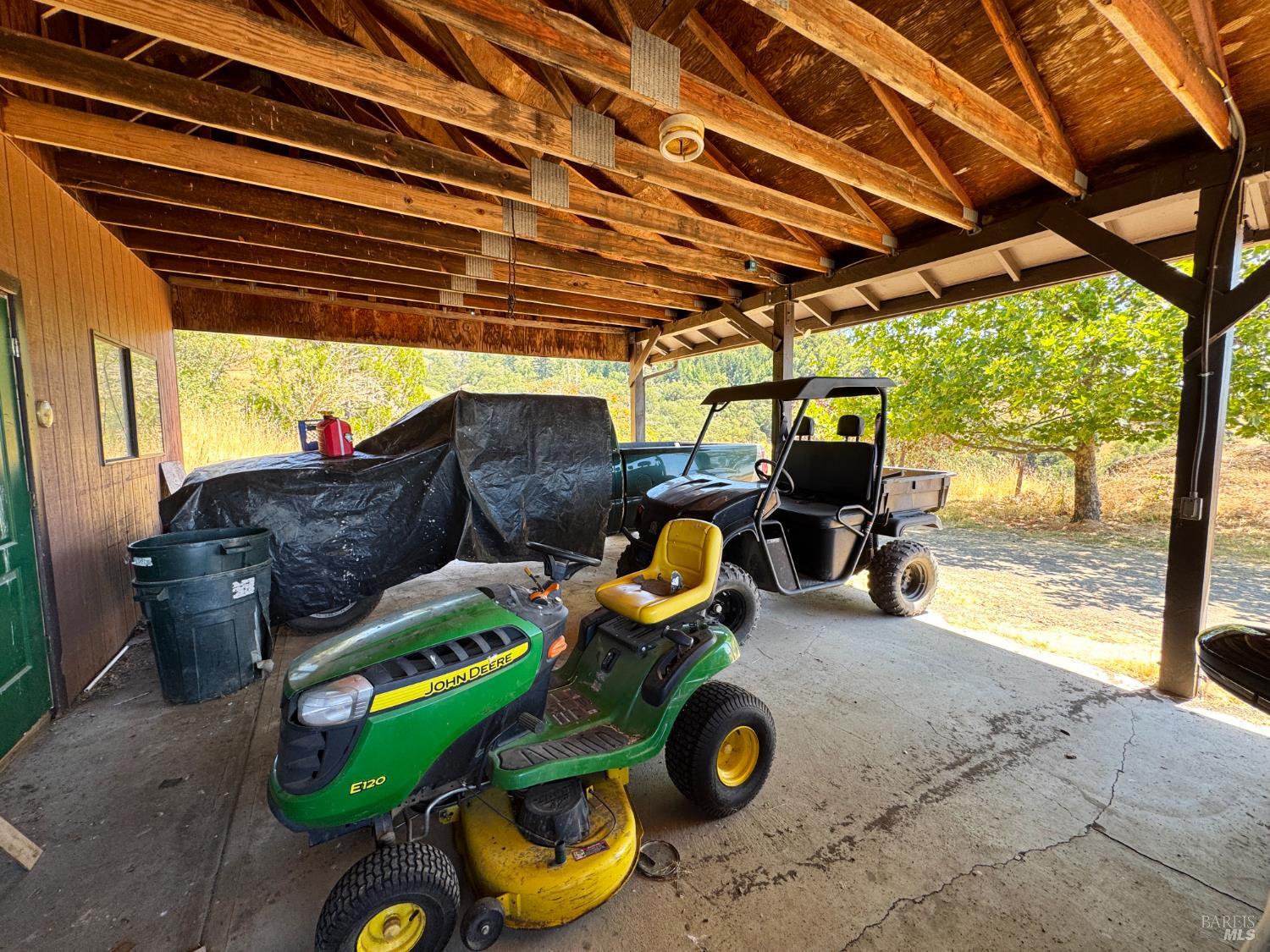 Detail Gallery Image 33 of 47 For 2980 Flat Rock Rd, Garberville,  CA 95542 - 3 Beds | 2 Baths
