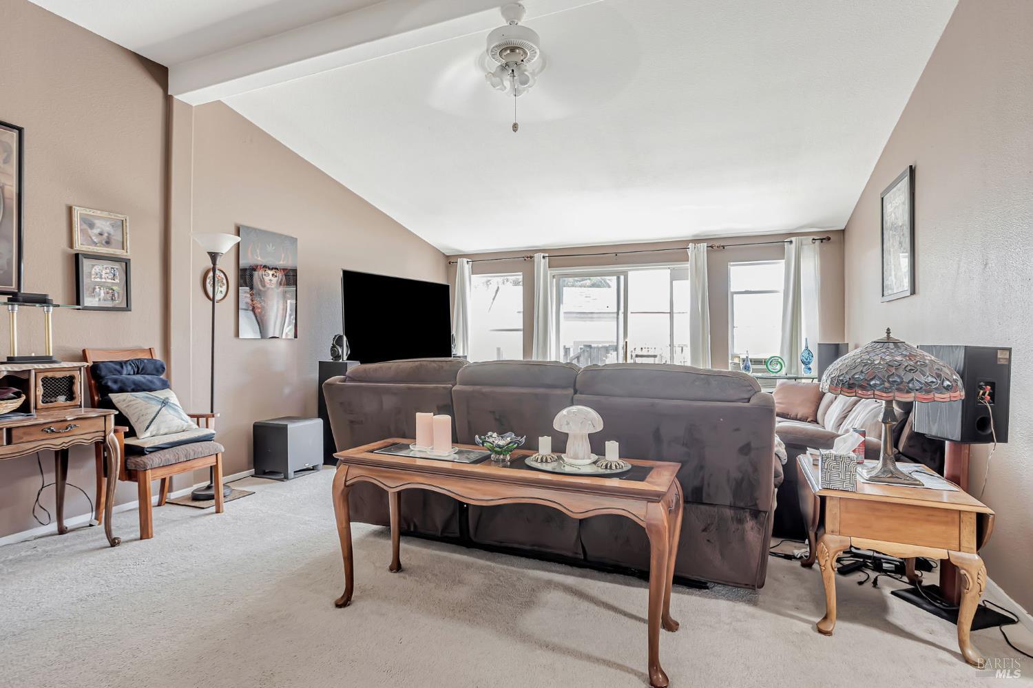 Detail Gallery Image 5 of 30 For 817 Corte Azul Ct, Rohnert Park,  CA 94928 - 4 Beds | 2 Baths