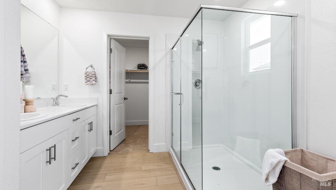 Detail Gallery Image 10 of 14 For 225 Goldback Ct, American Canyon,  CA 94503 - 4 Beds | 2/1 Baths