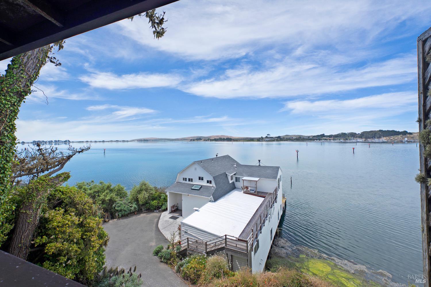 Detail Gallery Image 18 of 36 For 1165 Highway 1 Unkn, Bodega Bay,  CA 94923 - 2 Beds | 1 Baths