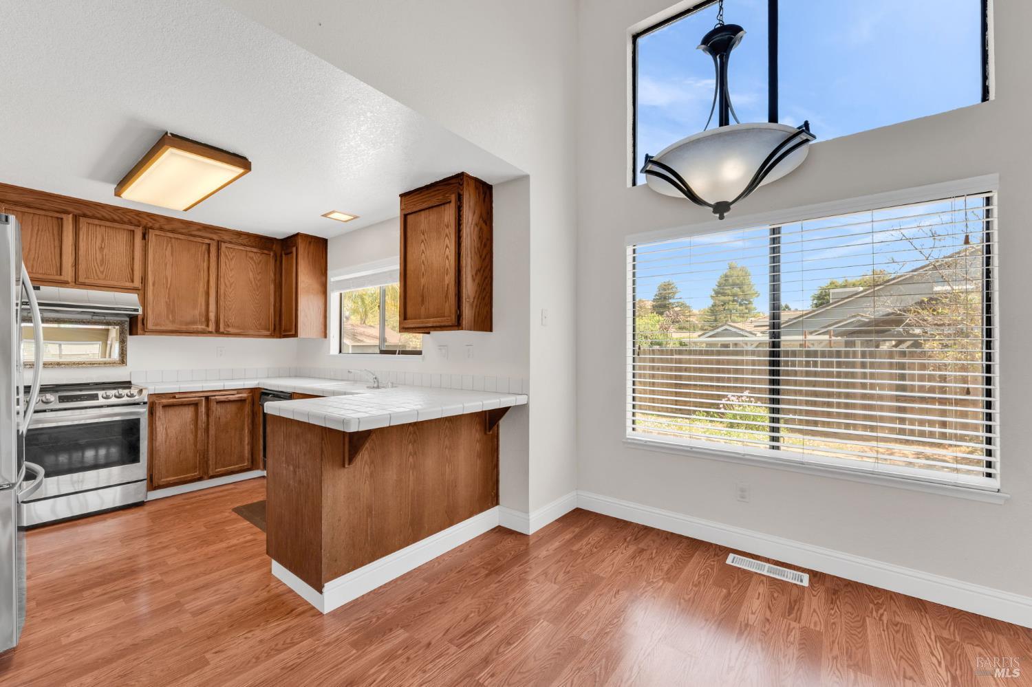 Detail Gallery Image 20 of 68 For 2924 Balsam Ct, Fairfield,  CA 94533 - 4 Beds | 3 Baths