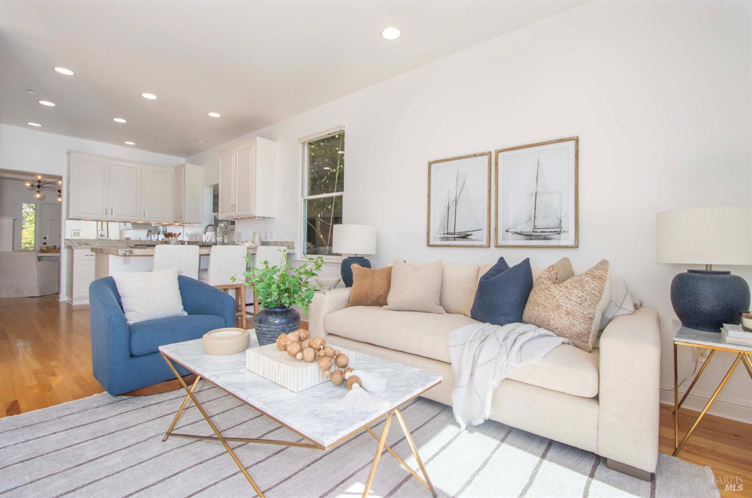 Detail Gallery Image 10 of 46 For 47 Elizabeth Cir, Greenbrae,  CA 94904 - 3 Beds | 2/1 Baths