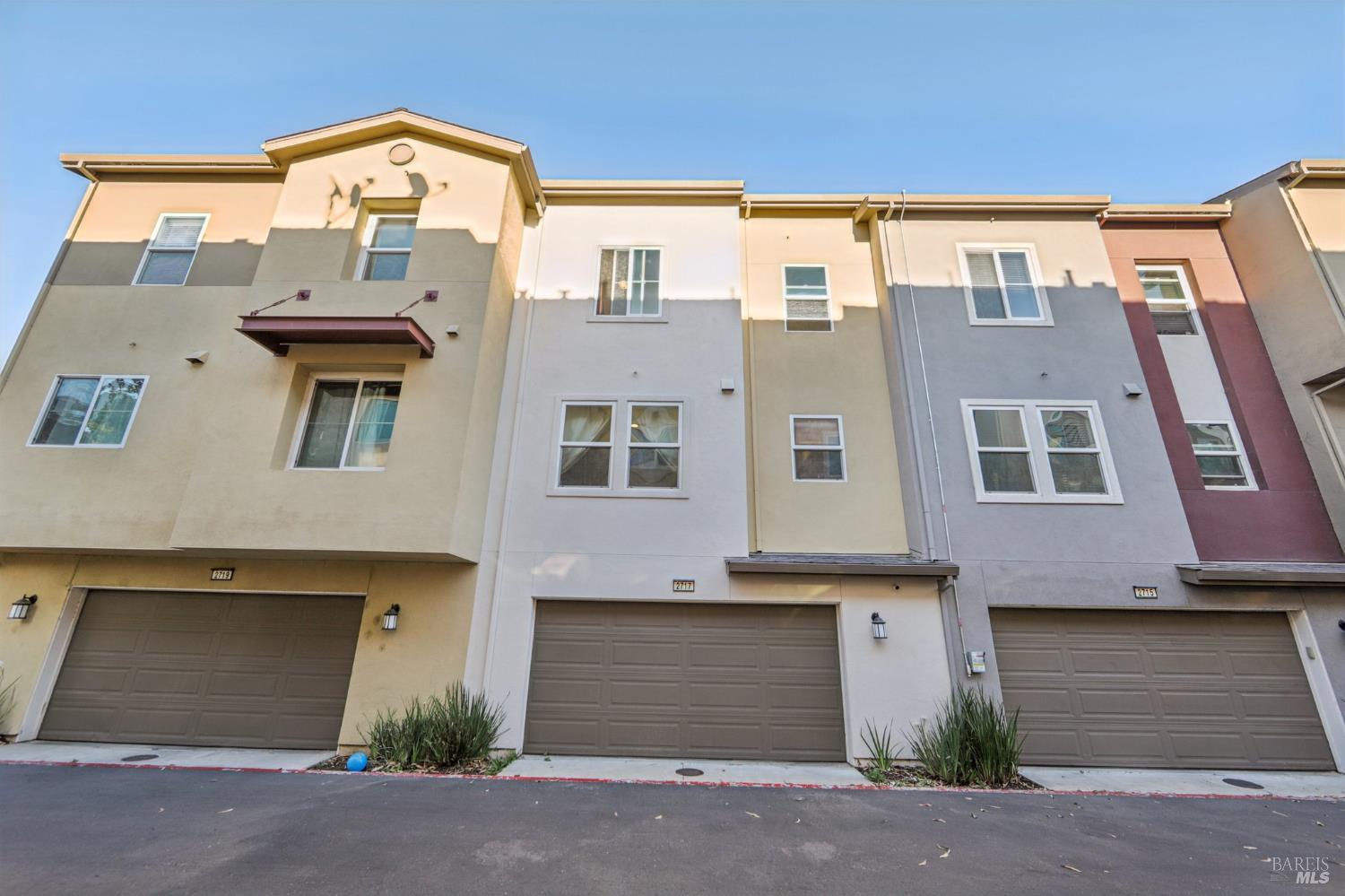 Detail Gallery Image 26 of 35 For 2717 10th St, San Pablo,  CA 94806 - 3 Beds | 2/1 Baths