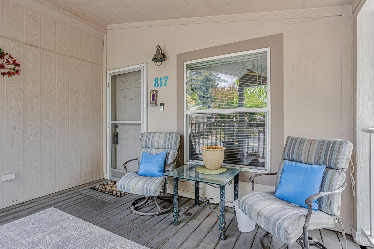 Detail Gallery Image 8 of 30 For 817 Corte Azul Ct, Rohnert Park,  CA 94928 - 4 Beds | 2 Baths