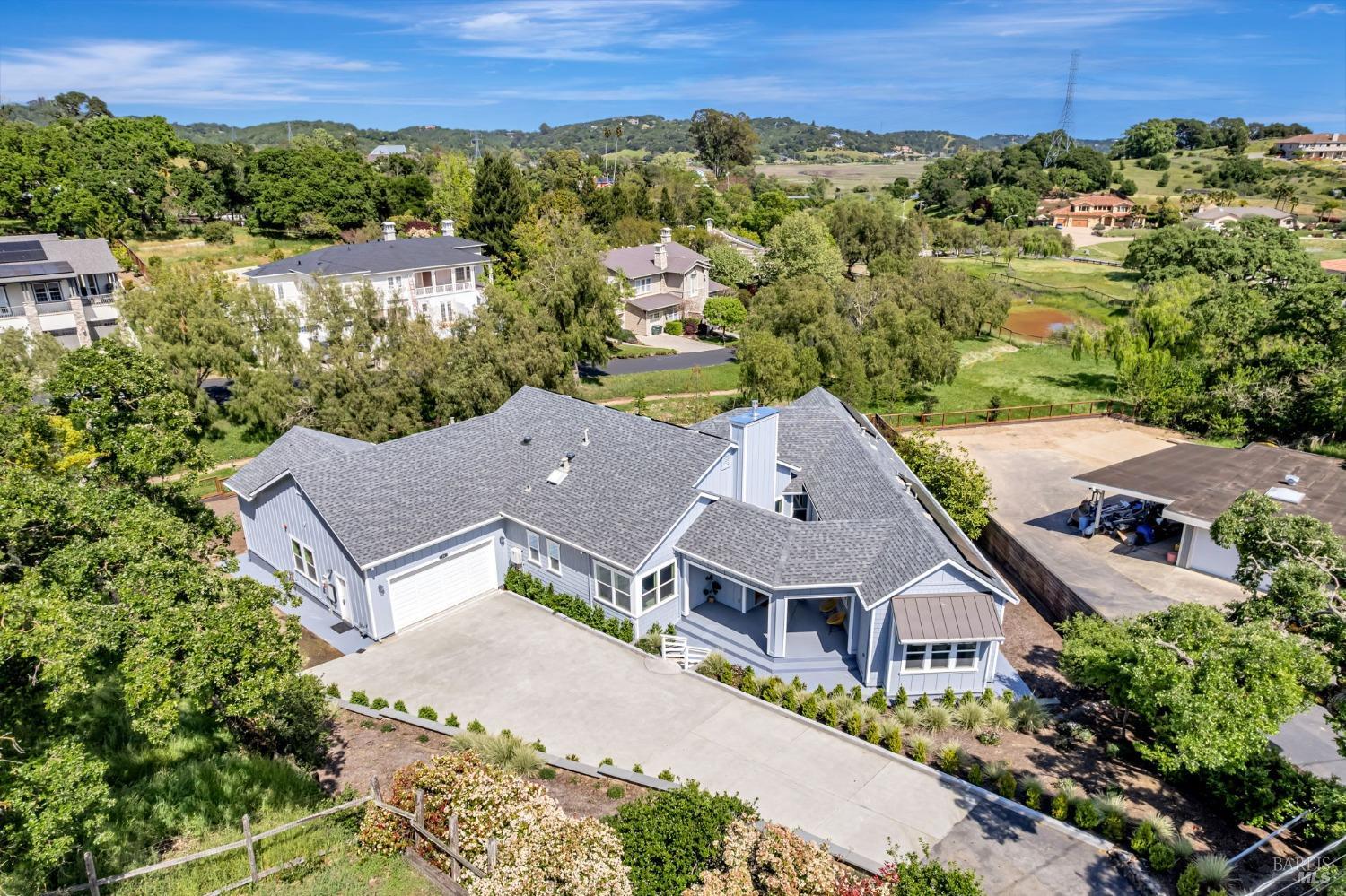 Detail Gallery Image 51 of 59 For 12 Rose Ct, Novato,  CA 94945 - 4 Beds | 4/1 Baths
