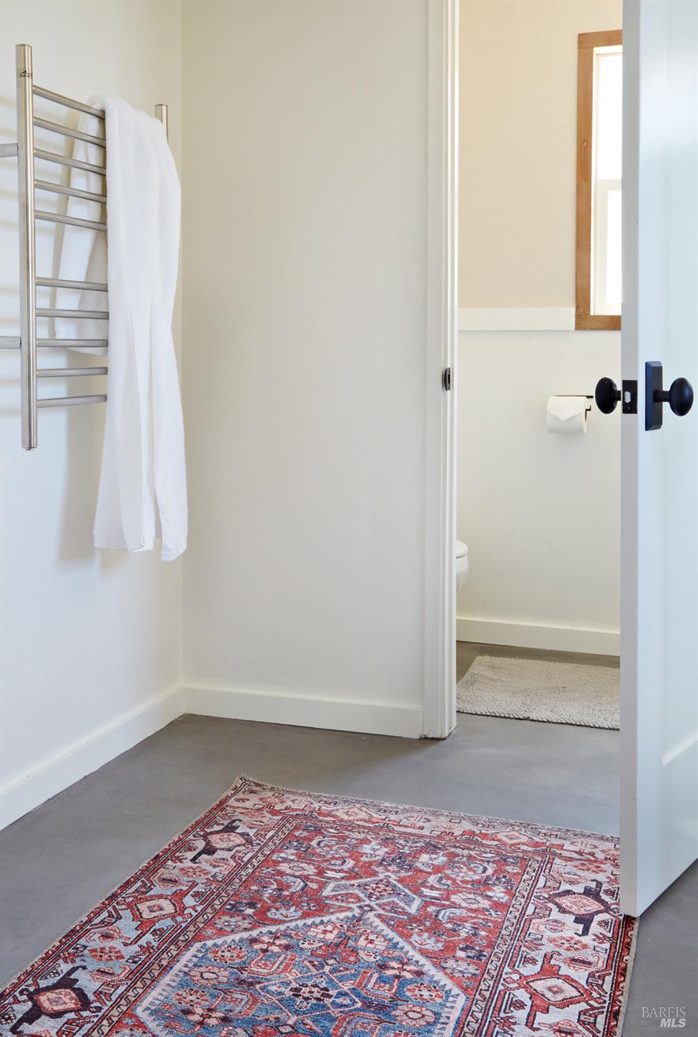 Detail Gallery Image 33 of 49 For 1251 University Rd, Hopland,  CA 95449 - 4 Beds | 2/1 Baths