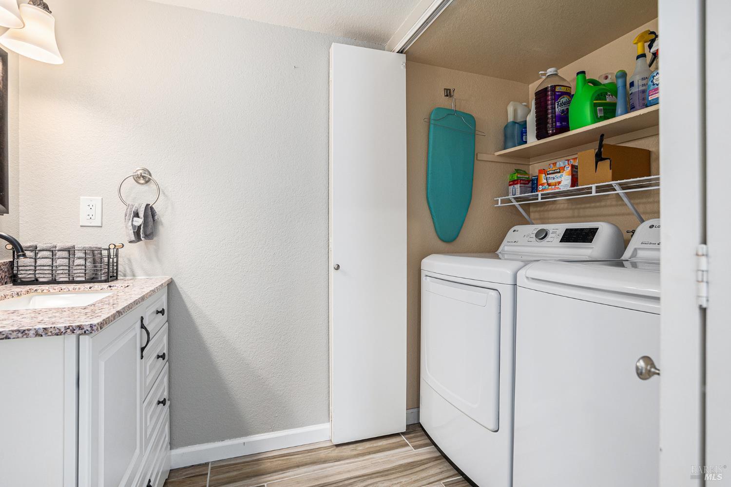 Detail Gallery Image 17 of 29 For 100 Bear Cove Ct, Vallejo,  CA 94591 - 3 Beds | 2/1 Baths