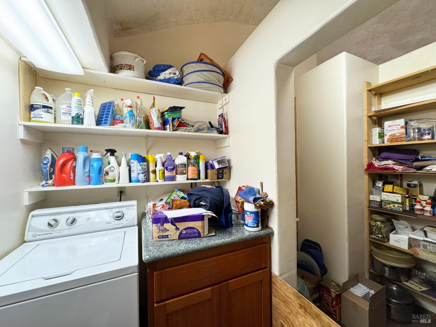 Detail Gallery Image 11 of 47 For 2980 Flat Rock Rd, Garberville,  CA 95542 - 3 Beds | 2 Baths