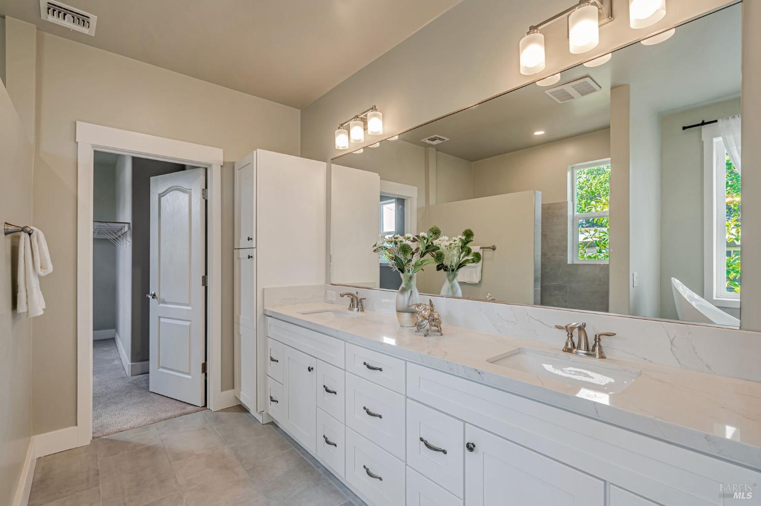 Detail Gallery Image 28 of 59 For 12 Rose Ct, Novato,  CA 94945 - 4 Beds | 4/1 Baths
