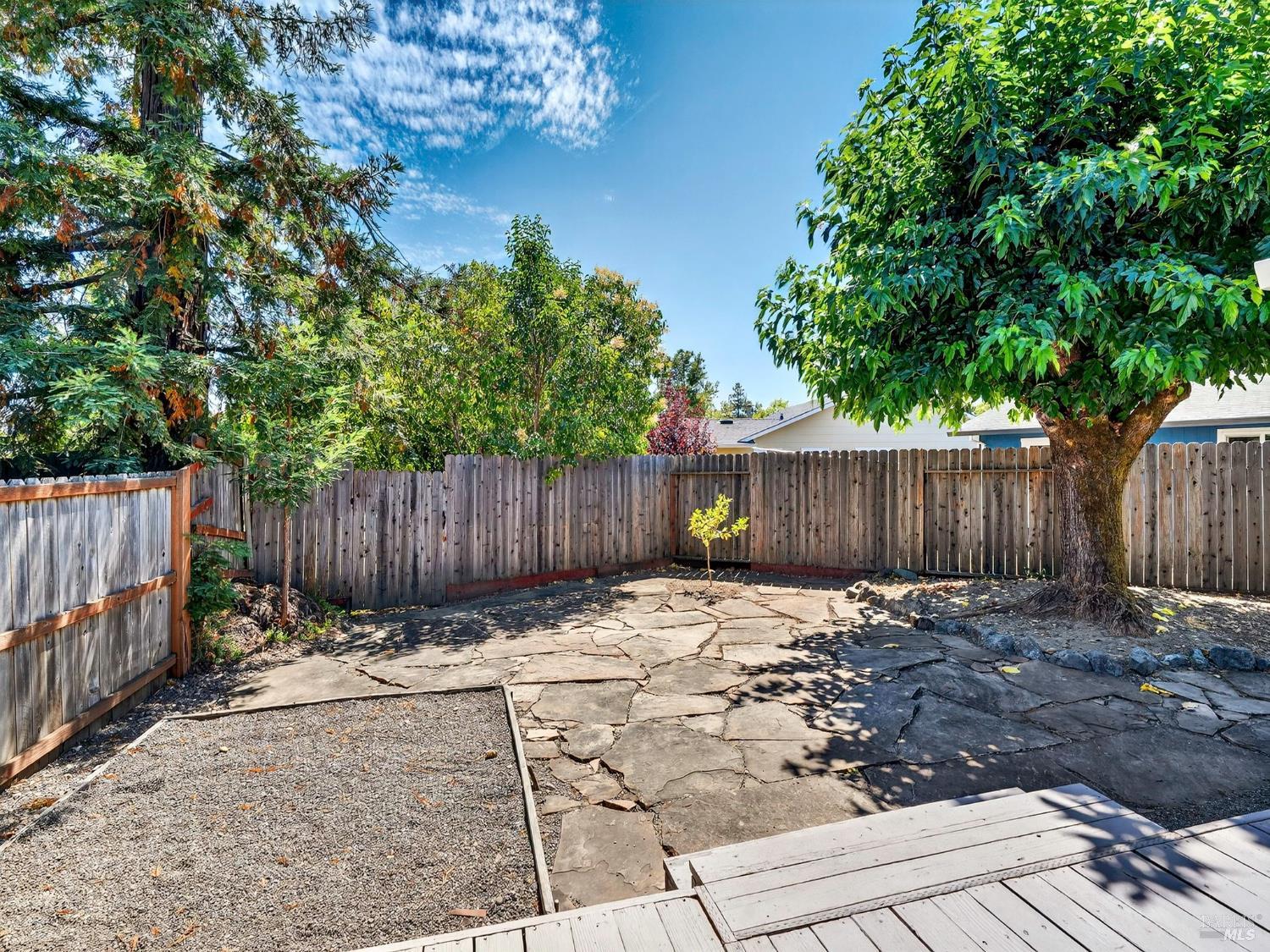 Detail Gallery Image 21 of 34 For 405 Simi Pl, Santa Rosa,  CA 95409 - 3 Beds | 2 Baths