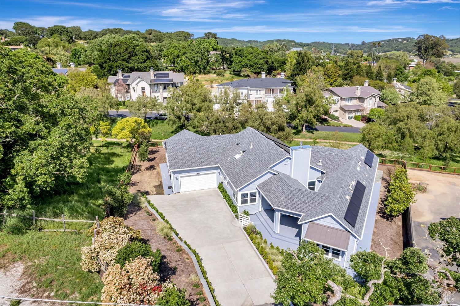 Detail Gallery Image 50 of 59 For 12 Rose Ct, Novato,  CA 94945 - 4 Beds | 4/1 Baths
