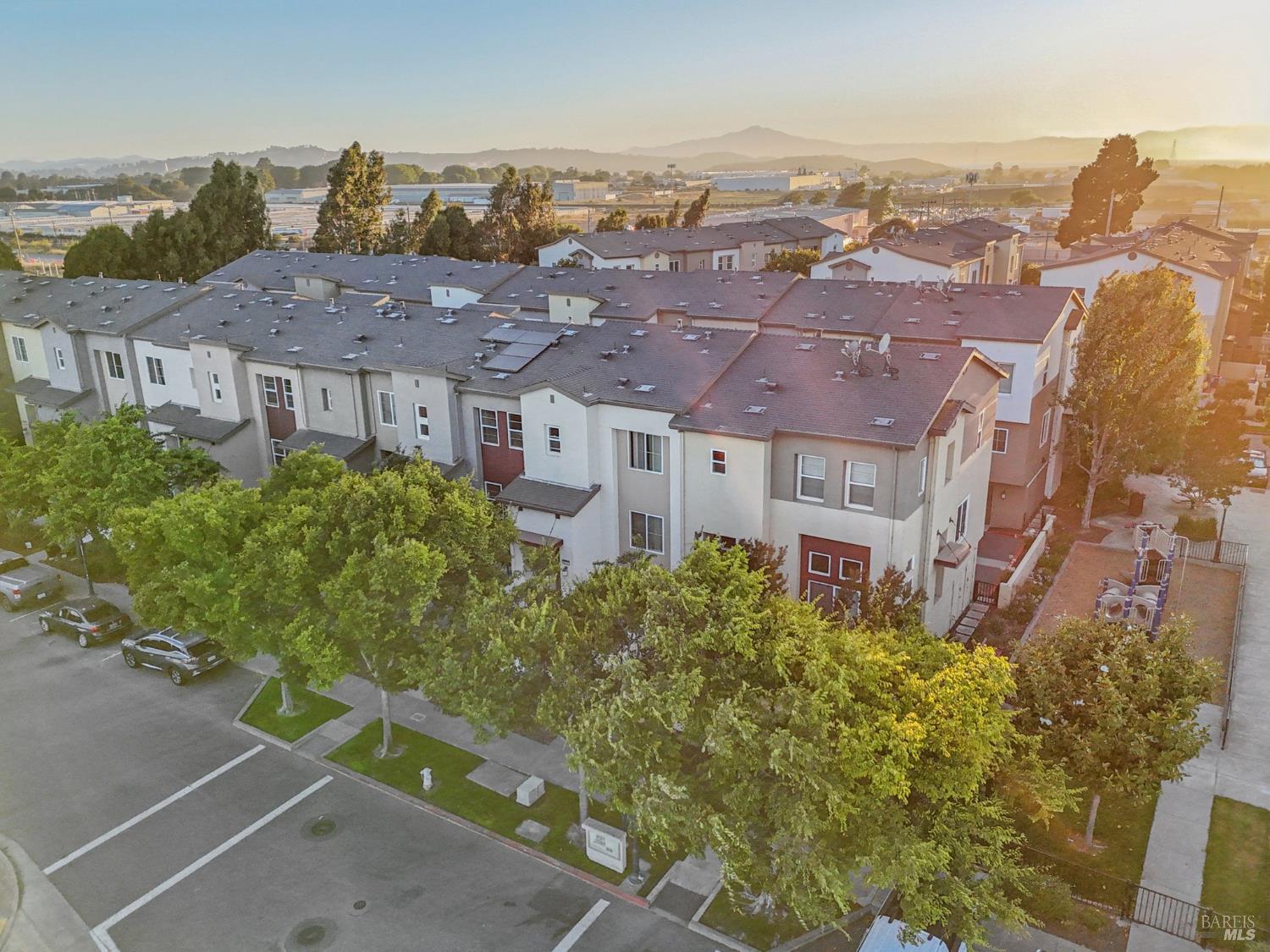 Detail Gallery Image 33 of 35 For 2717 10th St, San Pablo,  CA 94806 - 3 Beds | 2/1 Baths