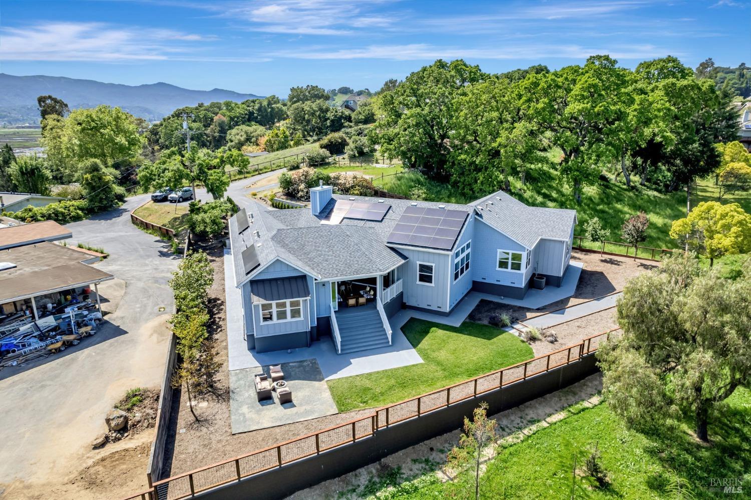 Detail Gallery Image 55 of 59 For 12 Rose Ct, Novato,  CA 94945 - 4 Beds | 4/1 Baths