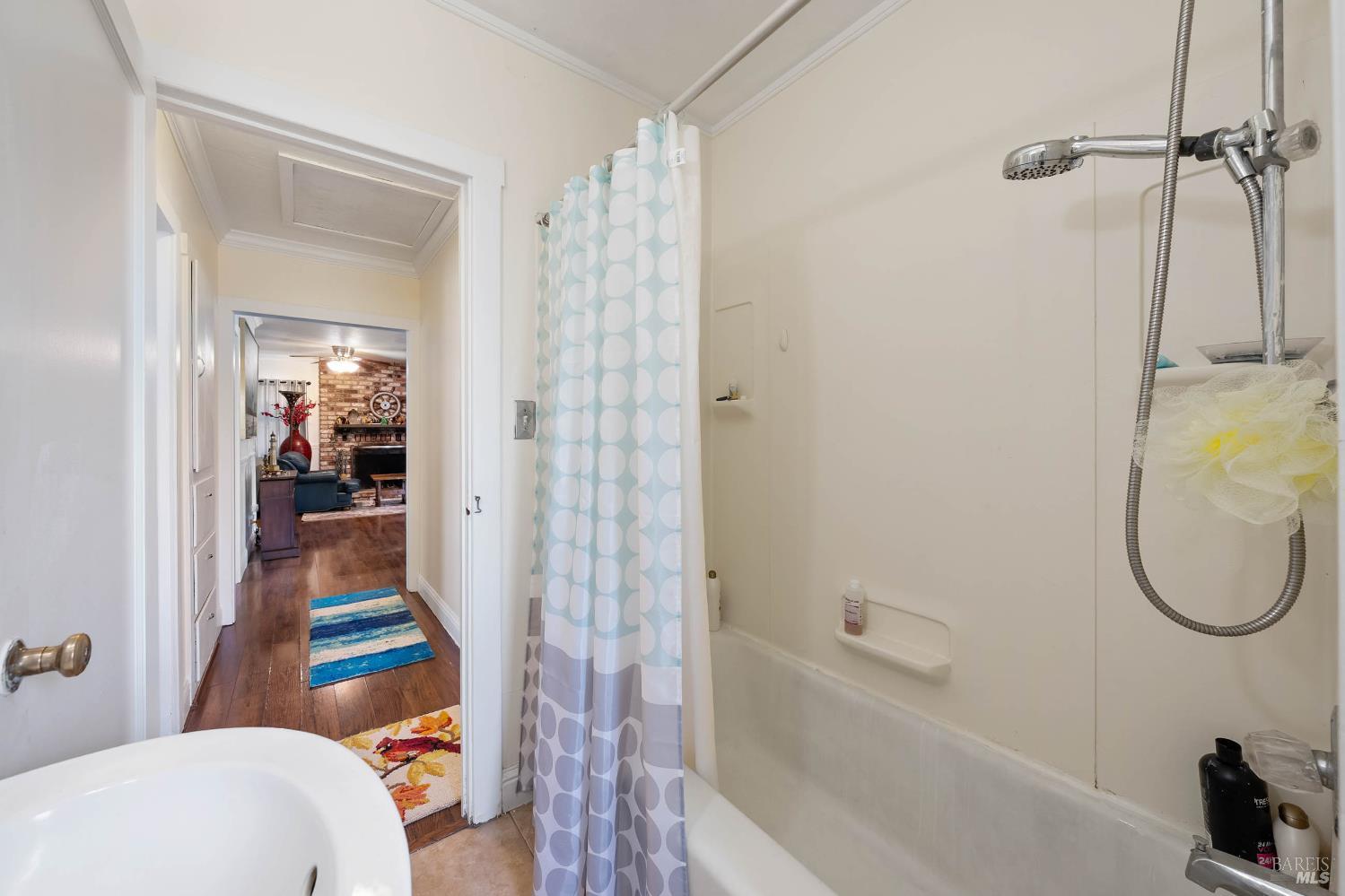 Detail Gallery Image 31 of 58 For 3440 Beach St, Nice,  CA 95464 - 2 Beds | 1 Baths