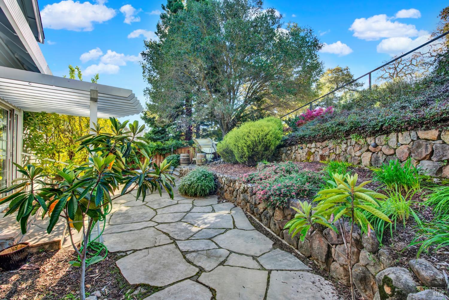 Detail Gallery Image 82 of 85 For 26 Clement Ct, Napa,  CA 94558 - 3 Beds | 2/1 Baths
