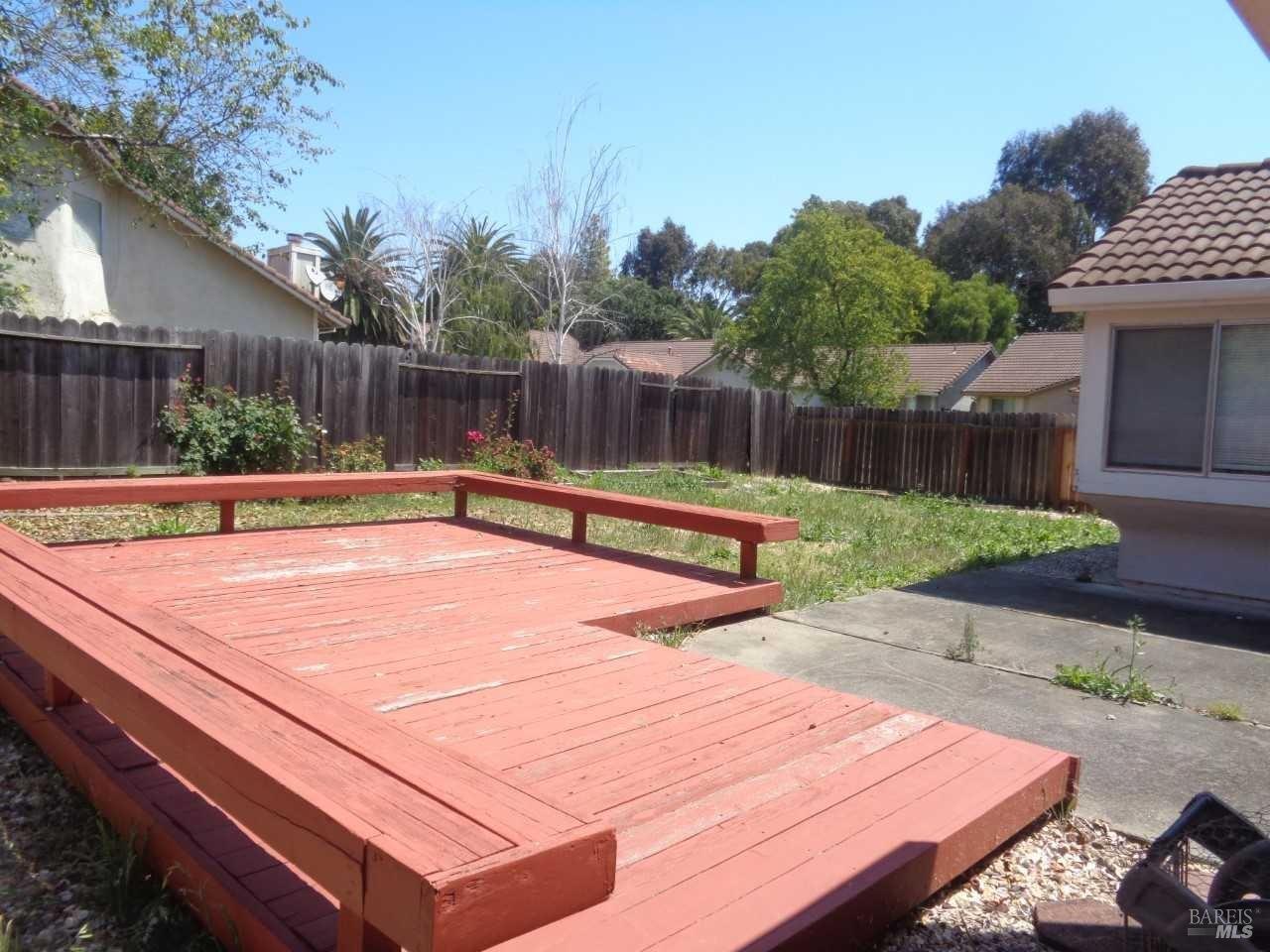 Detail Gallery Image 27 of 28 For 221 Sunhaven Dr, Fairfield,  CA 94533 - 3 Beds | 2 Baths