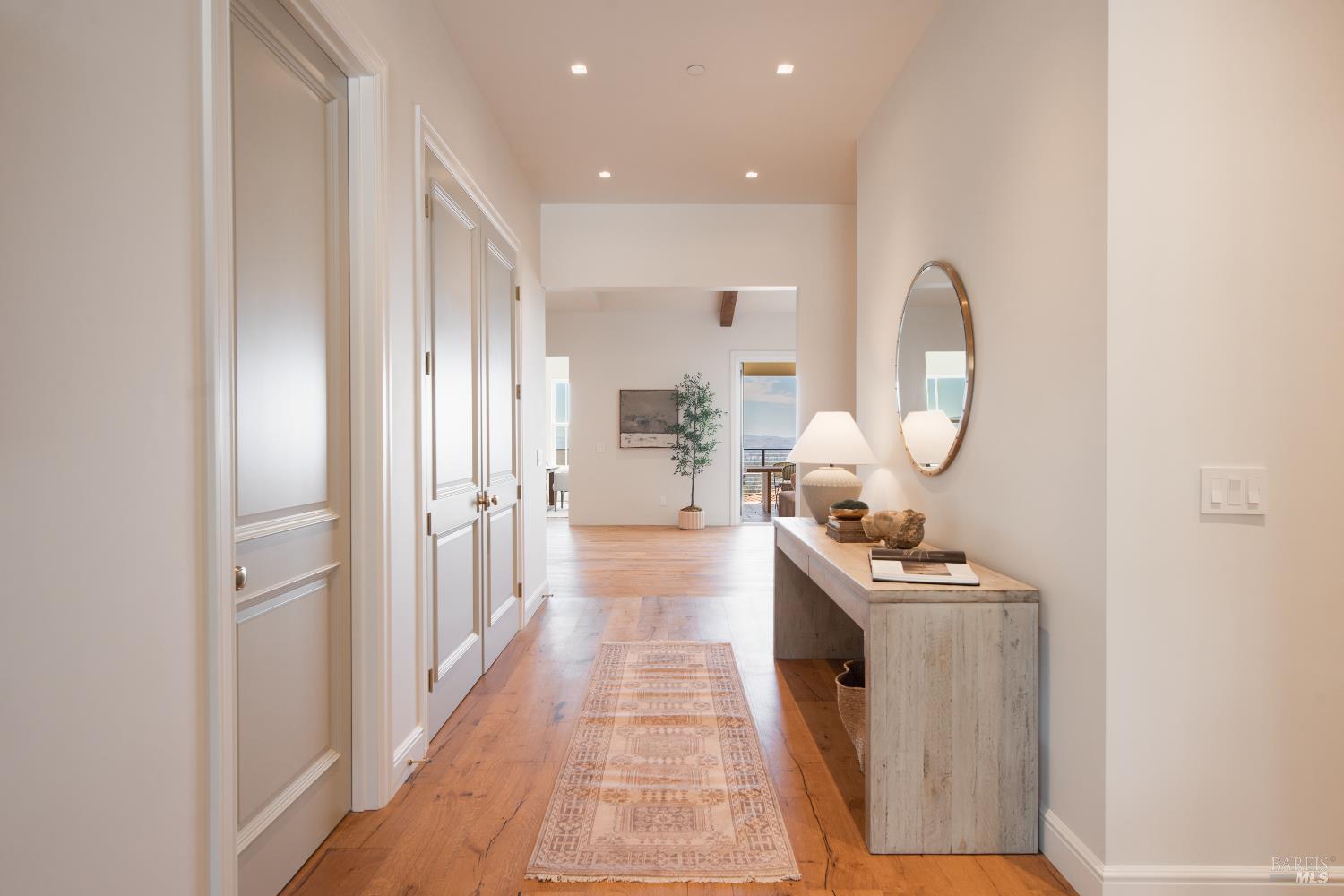 Detail Gallery Image 6 of 49 For 3788 Palazzo Ct, Santa Rosa,  CA 95404 - 4 Beds | 2/1 Baths