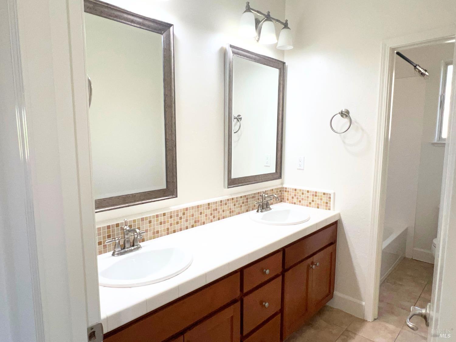 Detail Gallery Image 45 of 56 For 3127 Olympic Rd, Fairfield,  CA 94534 - 5 Beds | 3 Baths