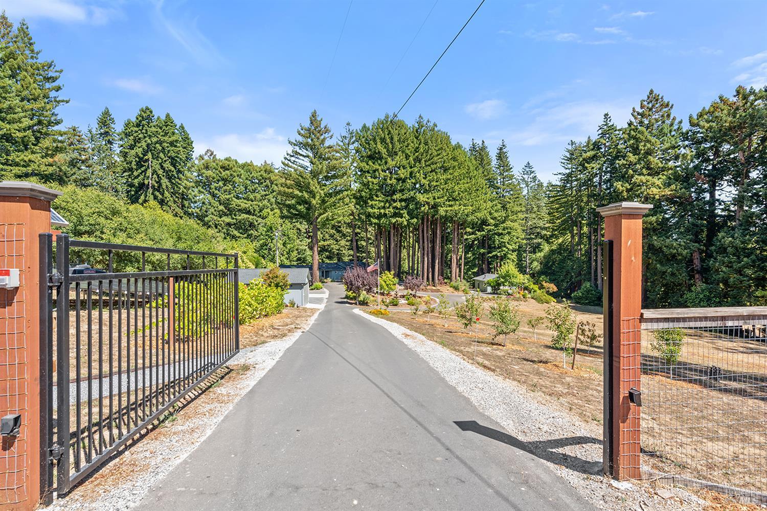 Detail Gallery Image 89 of 89 For 12675 Fiori Ln, Sebastopol,  CA 95472 - 4 Beds | 3/1 Baths