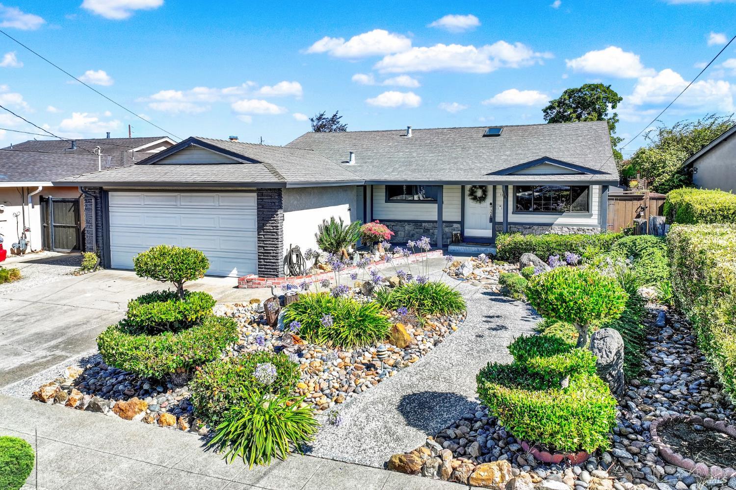 Detail Gallery Image 1 of 85 For 1835 Egret Ln, Hayward,  CA 94545 - 3 Beds | 2 Baths