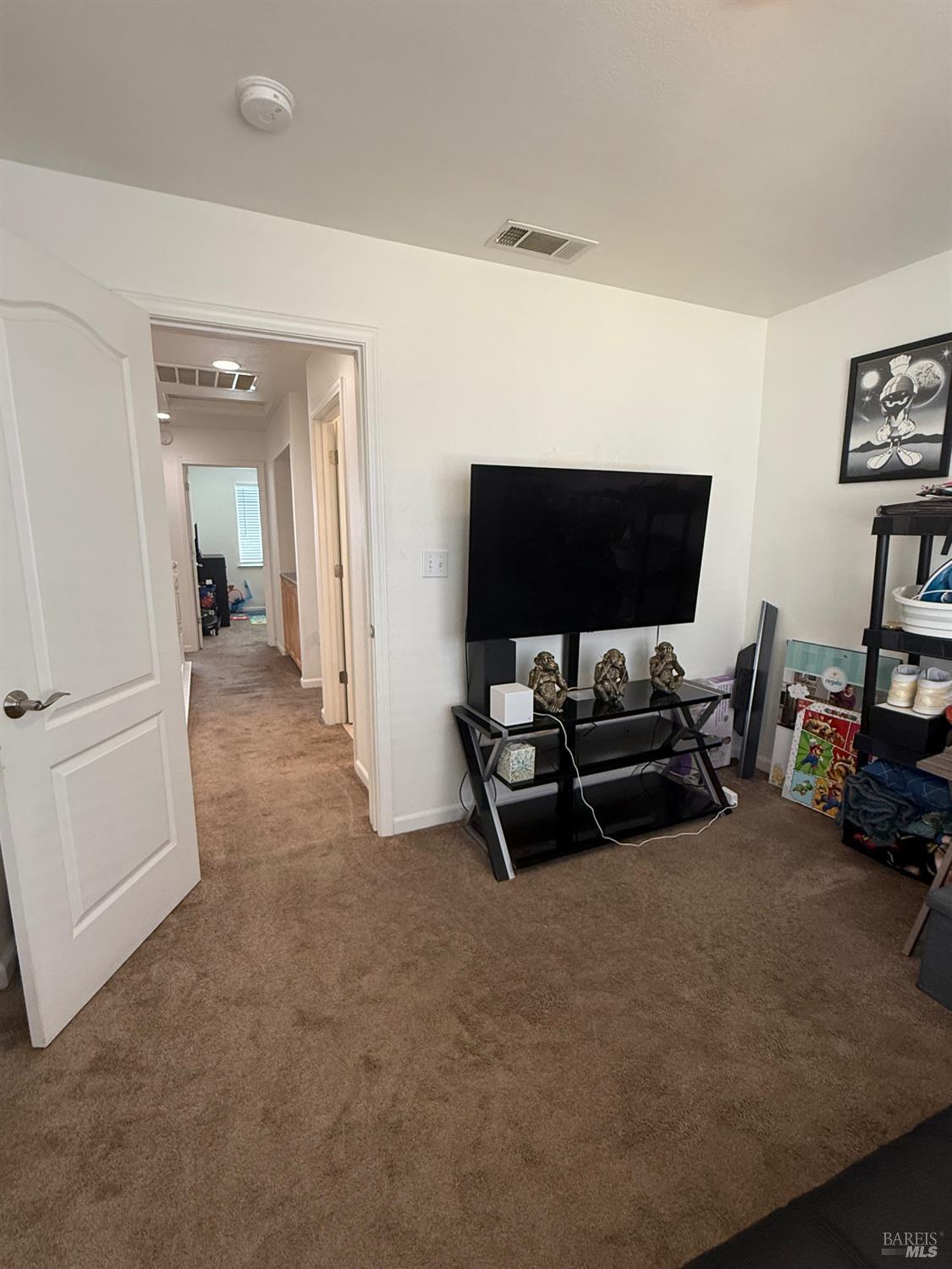 Detail Gallery Image 14 of 28 For 36 Corvina Way, American Canyon,  CA 94503 - 3 Beds | 2/1 Baths