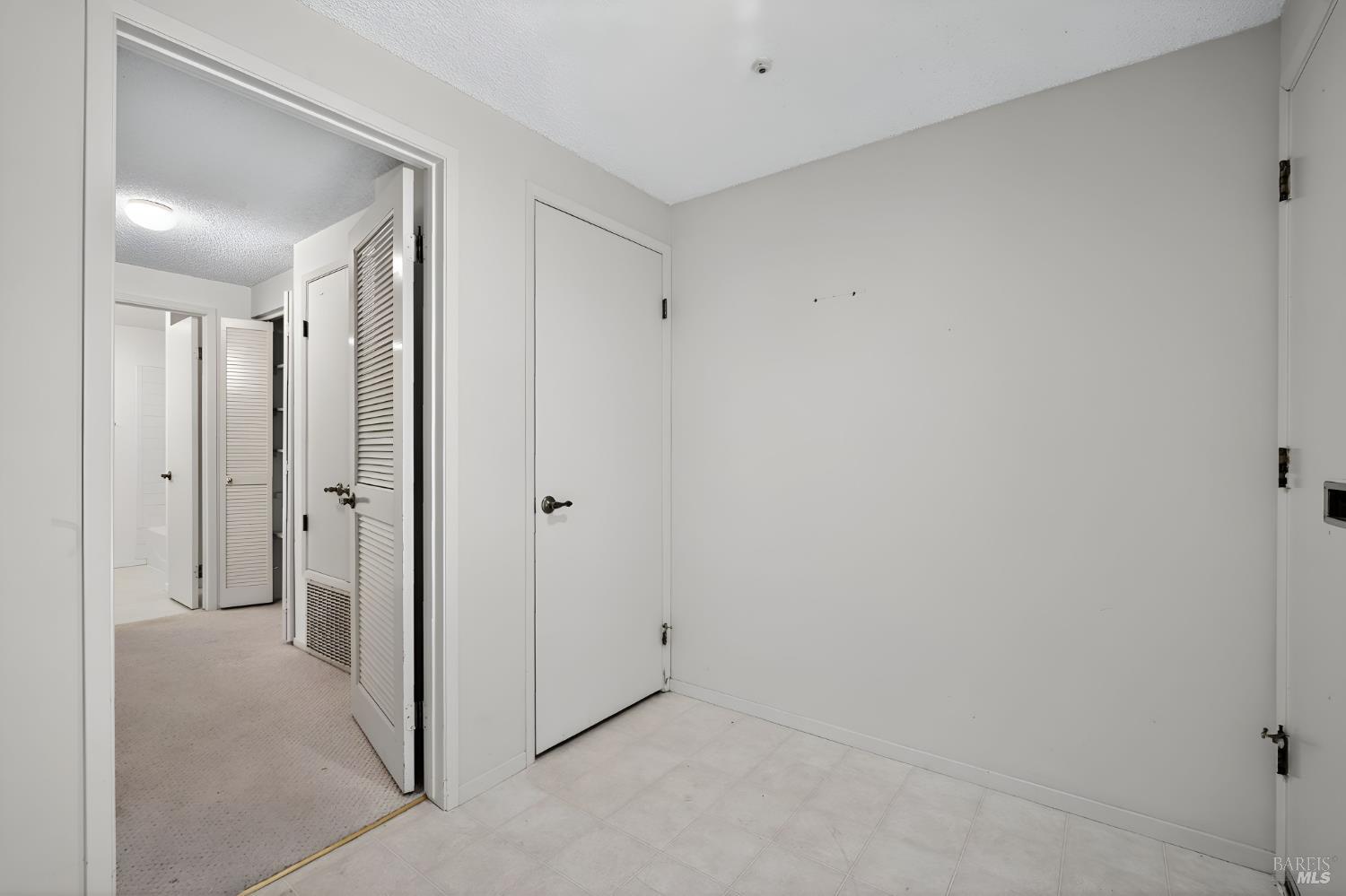 Detail Gallery Image 29 of 39 For 46 Aspen Meadows Cir, Santa Rosa,  CA 95409 - 1 Beds | 1 Baths