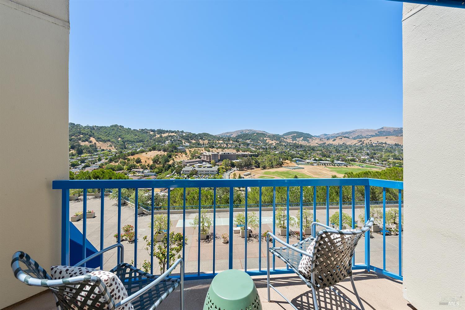 Detail Gallery Image 11 of 31 For 100 Thorndale Dr #410,  San Rafael,  CA 94903 - 2 Beds | 2 Baths