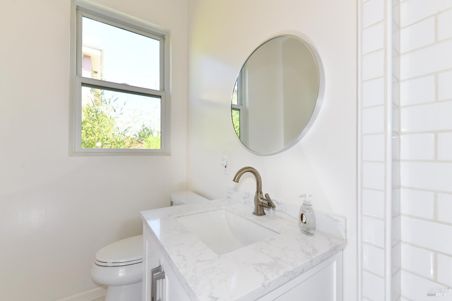 Detail Gallery Image 25 of 74 For 1545 Oak St, Napa,  CA 94559 - 2 Beds | 2 Baths