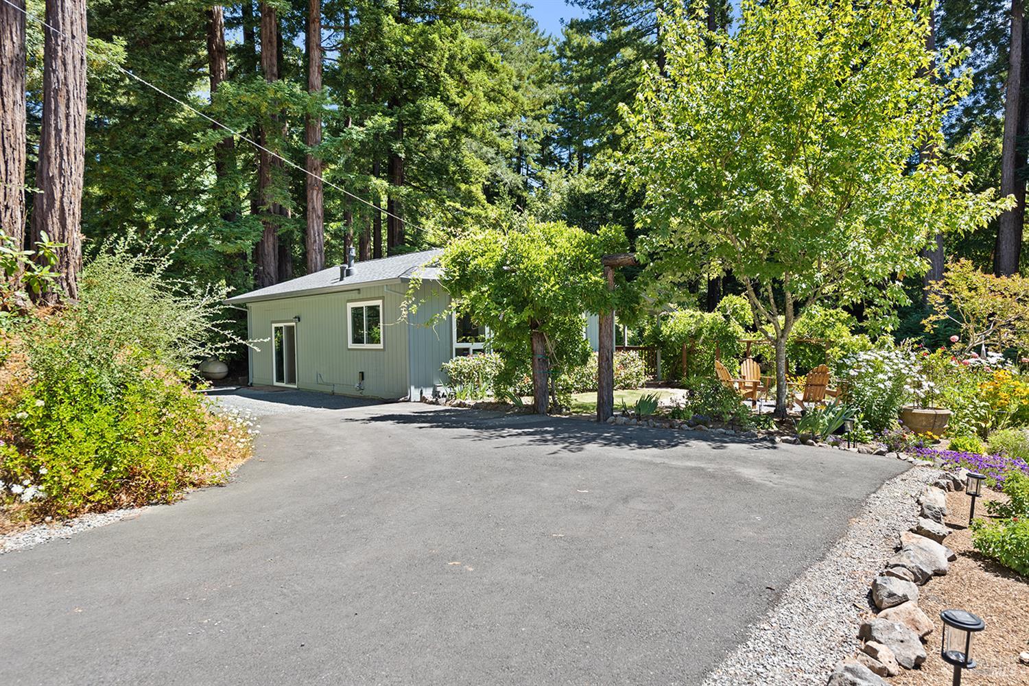 Detail Gallery Image 57 of 89 For 12675 Fiori Ln, Sebastopol,  CA 95472 - 4 Beds | 3/1 Baths