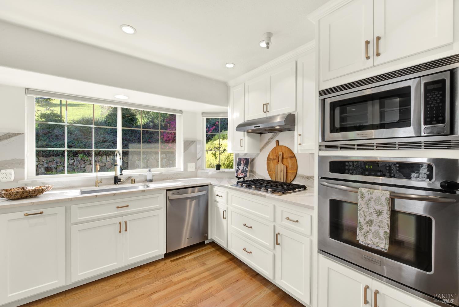 Detail Gallery Image 29 of 85 For 26 Clement Ct, Napa,  CA 94558 - 3 Beds | 2/1 Baths