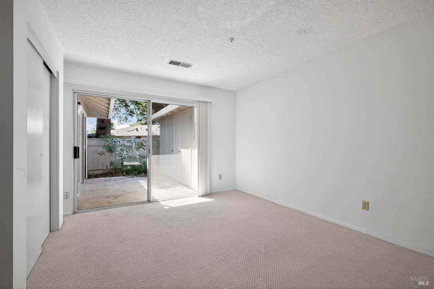 Detail Gallery Image 32 of 39 For 46 Aspen Meadows Cir, Santa Rosa,  CA 95409 - 1 Beds | 1 Baths