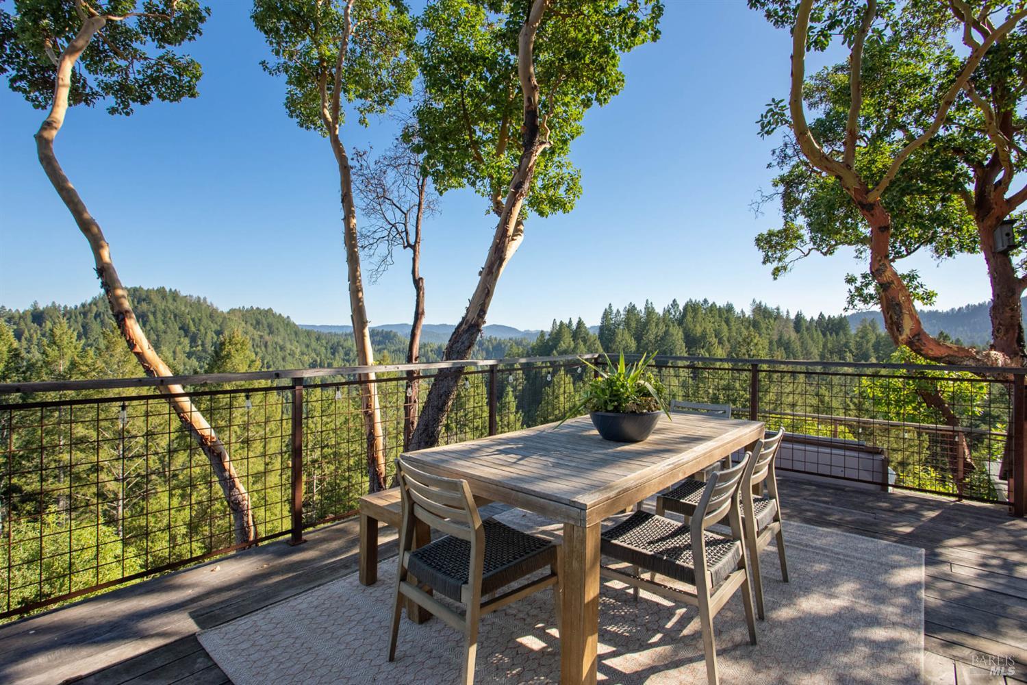 Detail Gallery Image 21 of 55 For 18200 Sweetwater Springs Rd, Guerneville,  CA 95446 - 3 Beds | 3 Baths