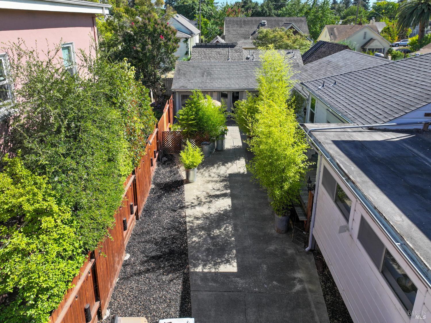 Detail Gallery Image 62 of 74 For 1545 Oak St, Napa,  CA 94559 - 2 Beds | 2 Baths